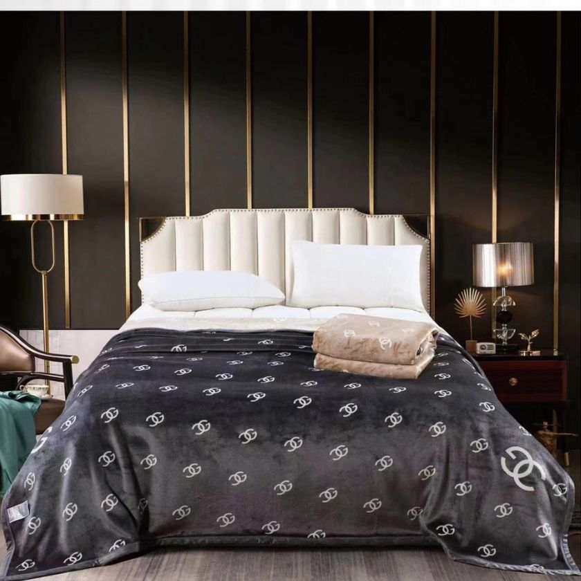 Emporio Luxury Winter Solid Color Blankets - The Gharnish - A Unit of Satkala Creations