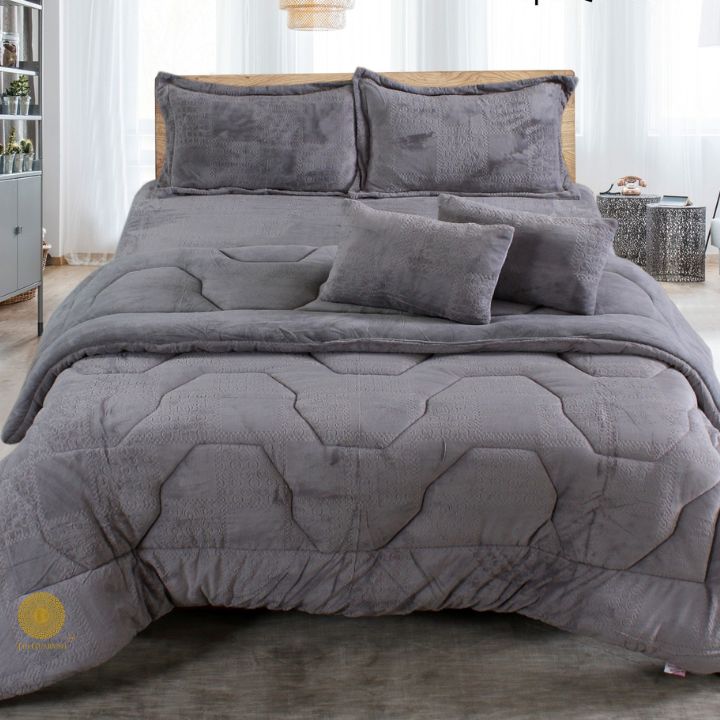 Premium 6 Pcs Winter Bedding Quilt Set - The Gharnish - A Unit of Satkala Creations