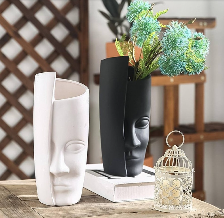 Half Covered Face Modren Art Vase - The Gharnish - A Unit of Satkala Creations