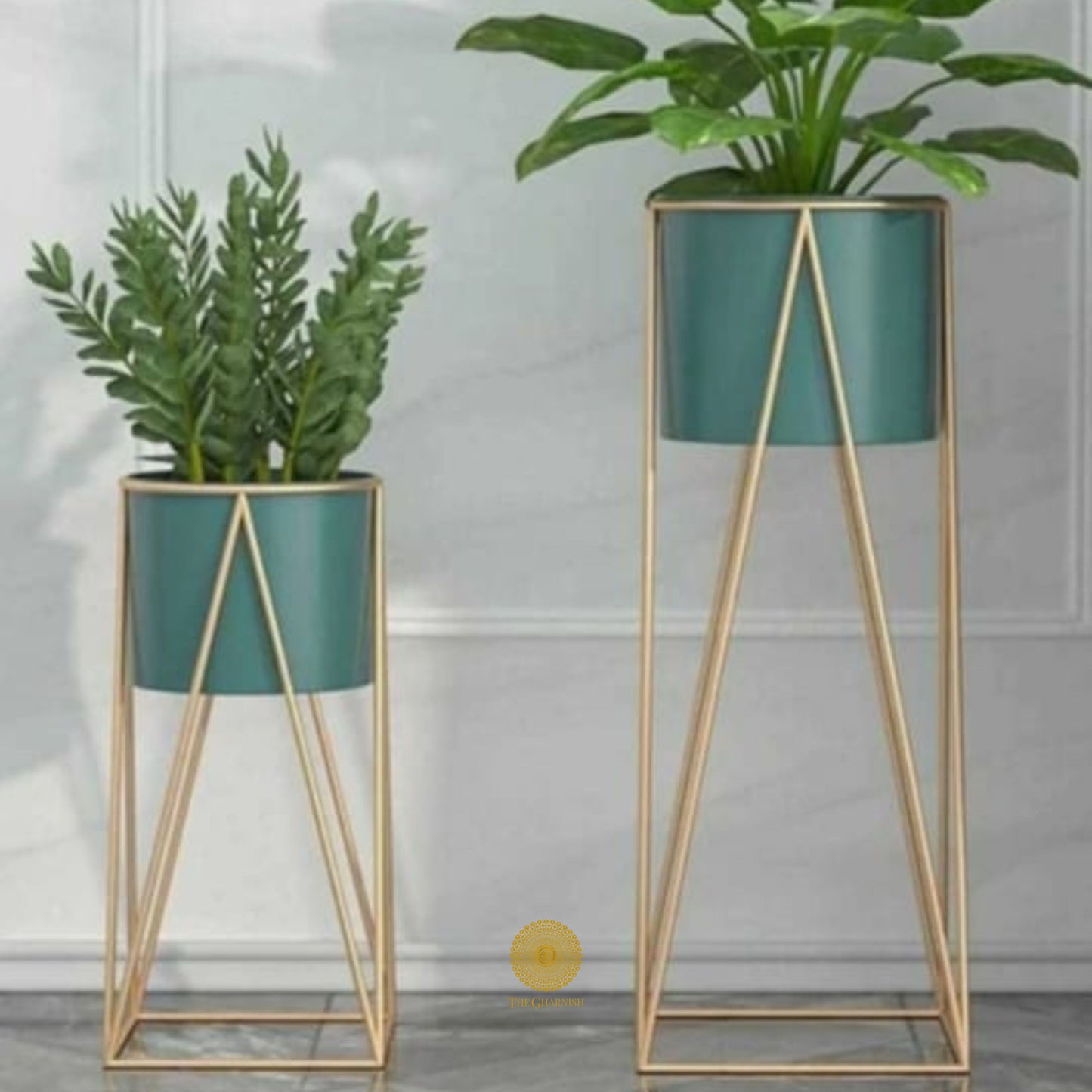 Triangle Set of 2 Planers With Stand - The Gharnish - A Unit of Satkala Creations