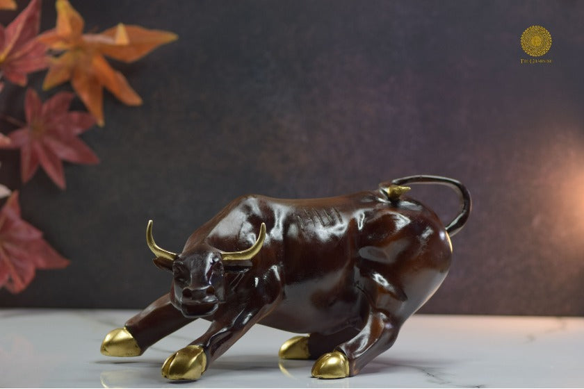 Charging Bull Figurine - Brown - The Gharnish - A Unit of Satkala Creations