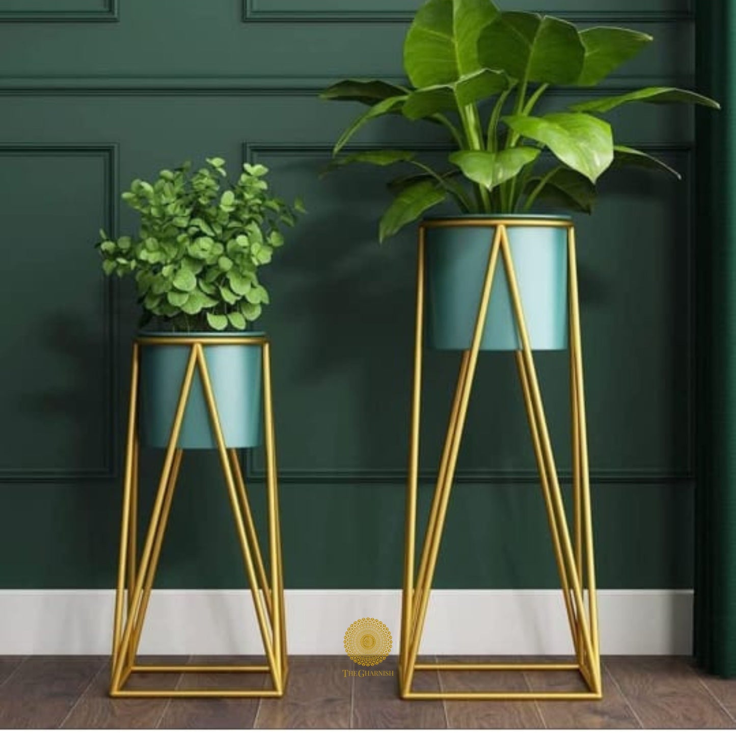 Triangle Set of 2 Planers With Stand - The Gharnish - A Unit of Satkala Creations