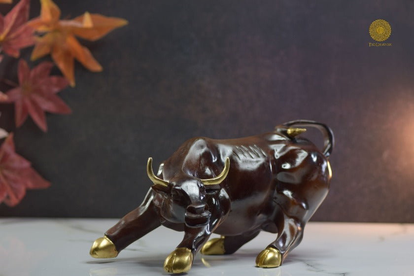 Charging Bull Figurine - Brown - The Gharnish - A Unit of Satkala Creations