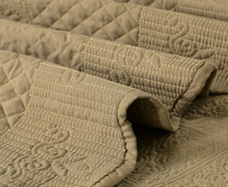 Serenity Quilted Bedspread Set – 3 Pcs | Luxe Comfort for Modern Living - The Gharnish - A Unit of Satkala Creations