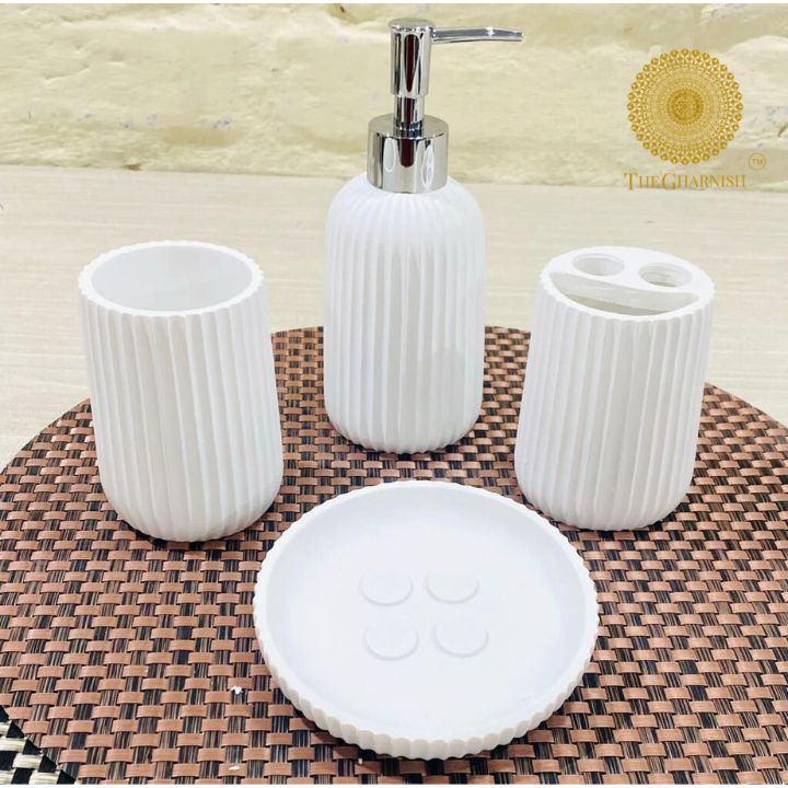 Upgrade your bathroom or kitchen with the Elegance Ceramic Dispenser Set, where beauty meets functionality. Whether you’re redecorating your home or looking for the perfect gift, this set offers timeless style and practical benefits that are sure to impress.  Embrace the blend of luxury and practicality with the Elegance Ceramic Dispenser Set – a perfect addition to any modern home.