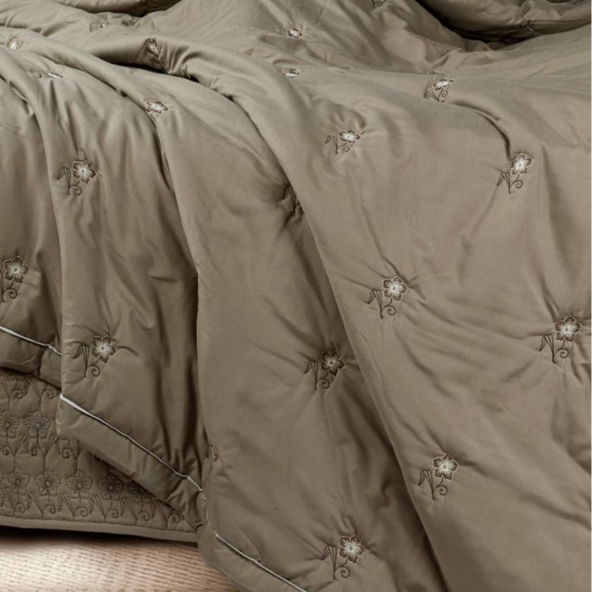 Luxury Flora 6-piece wedding bedding set by The Gharnish, featuring elegant floral patterns and soft, high-quality fabric.