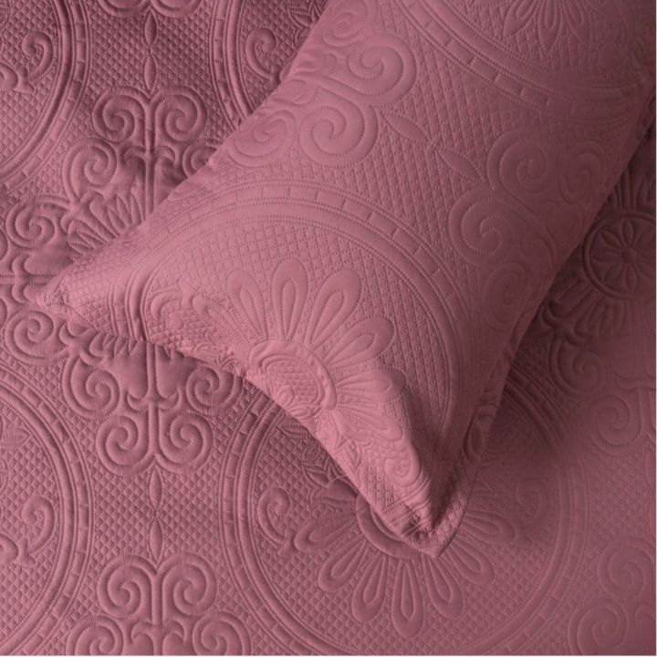 Affordable Quilted Bedding Set - The Gharnish - A Unit of Satkala Creations