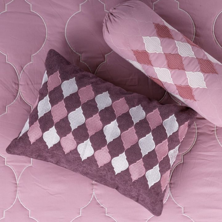 Moroccan Luxury Bedspread Set with Argyle Cushion Covers – 8 Pcs Quilted Comforter Set - The Gharnish - A Unit of Satkala Creations