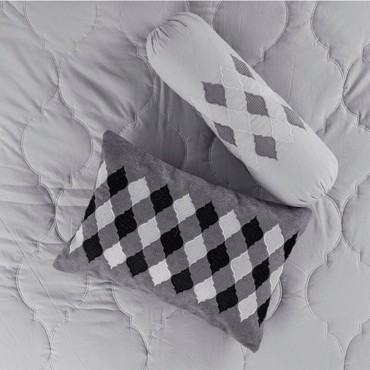Moroccan Luxury Bedspread Set with Argyle Cushion Covers – 8 Pcs Quilted Comforter Set - The Gharnish - A Unit of Satkala Creations