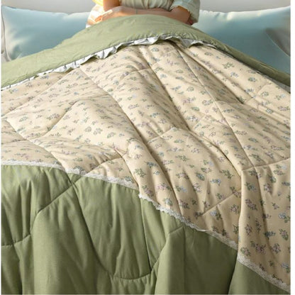 Divine King Size 4 Pcs Comforter Set