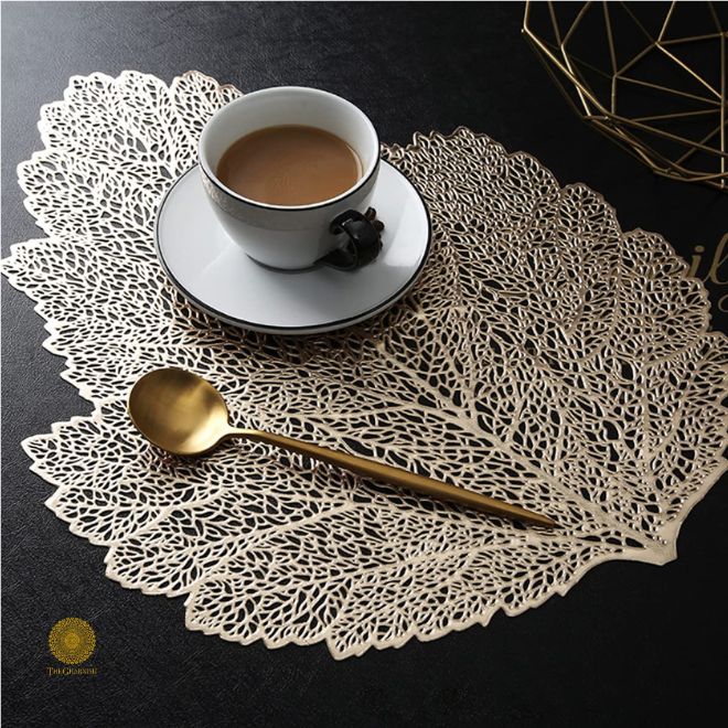 Set of 6 Mapple Leaf Shaped Table Mat  ( 16x16 Inches)