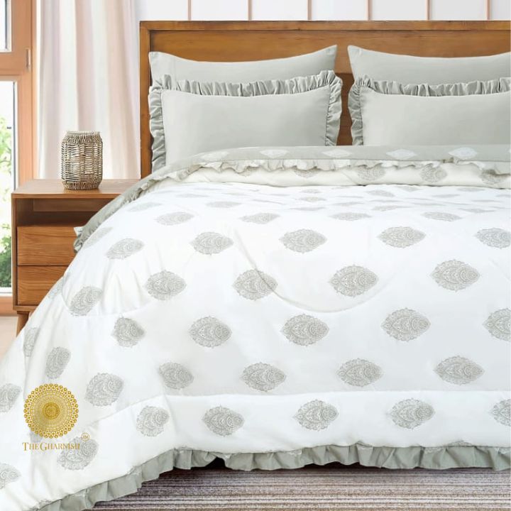 Zoya Cotton Feel Comforter with Frill