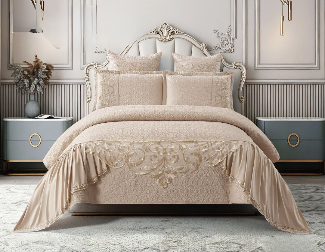 Safia 5 Piece Luxury Embroidered Bedding Set