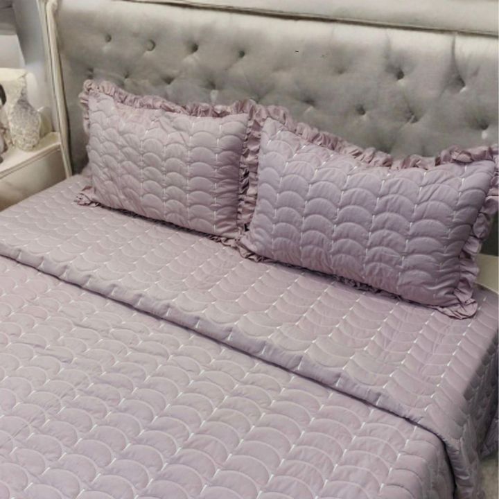 Harmony embroidered king size quilted bedcover set - The Gharnish - A Unit of Satkala Creations