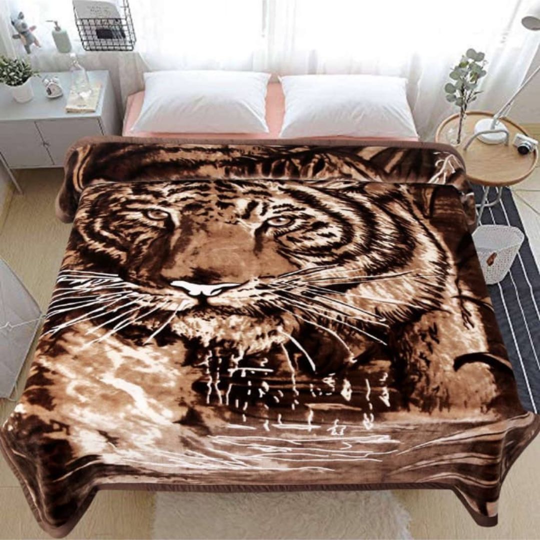 Ultra Soft & Premium Heavy Panel Design Wildlife Cloudy Blanket - The Gharnish - A Unit of Satkala Creations