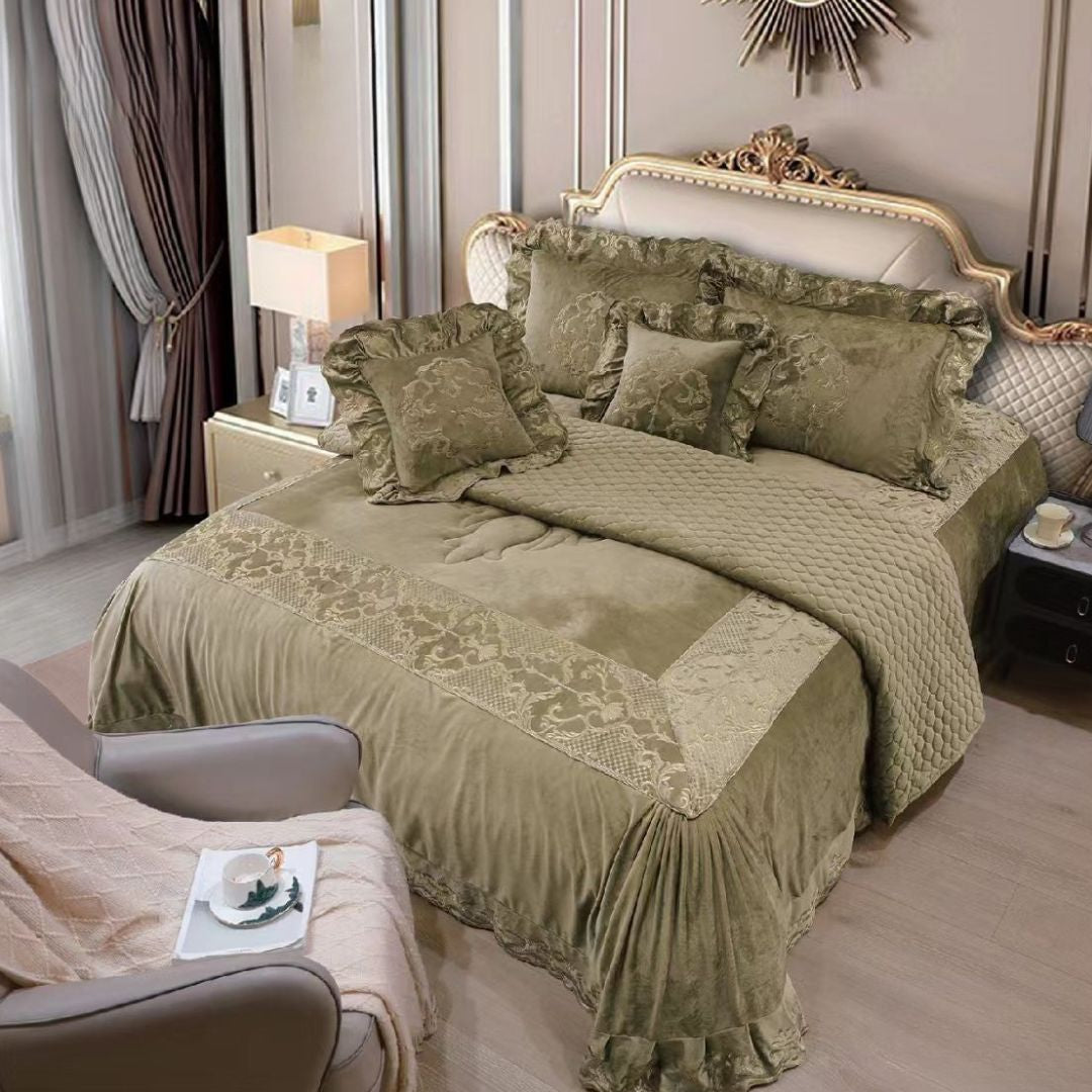 Zoya Designer Bedding Set
