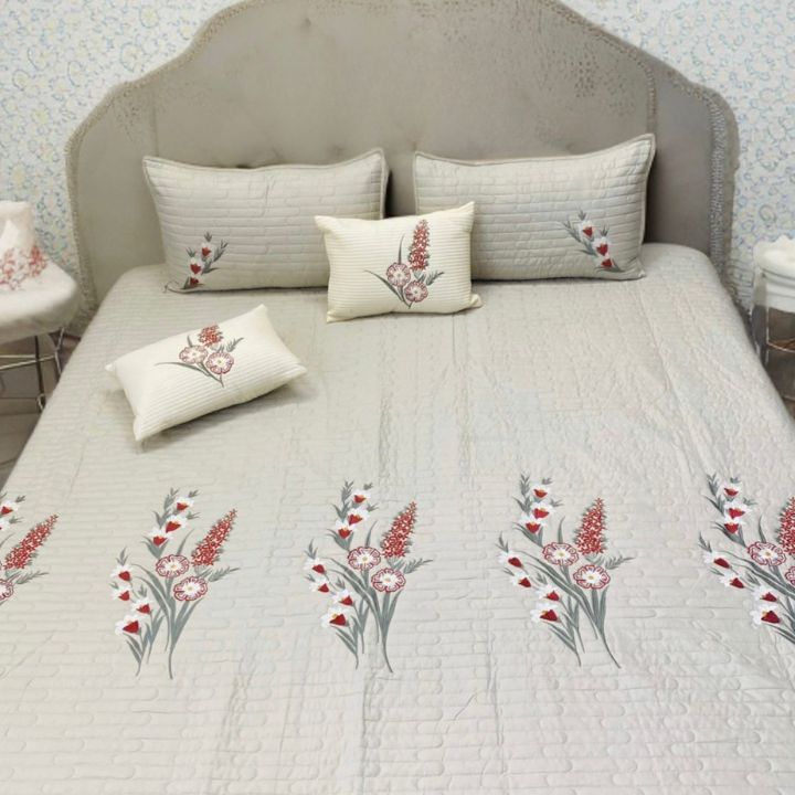 Luxury Quilted Bedspread With Beautiful Embroidery - The Gharnish - A Unit of Satkala Creations