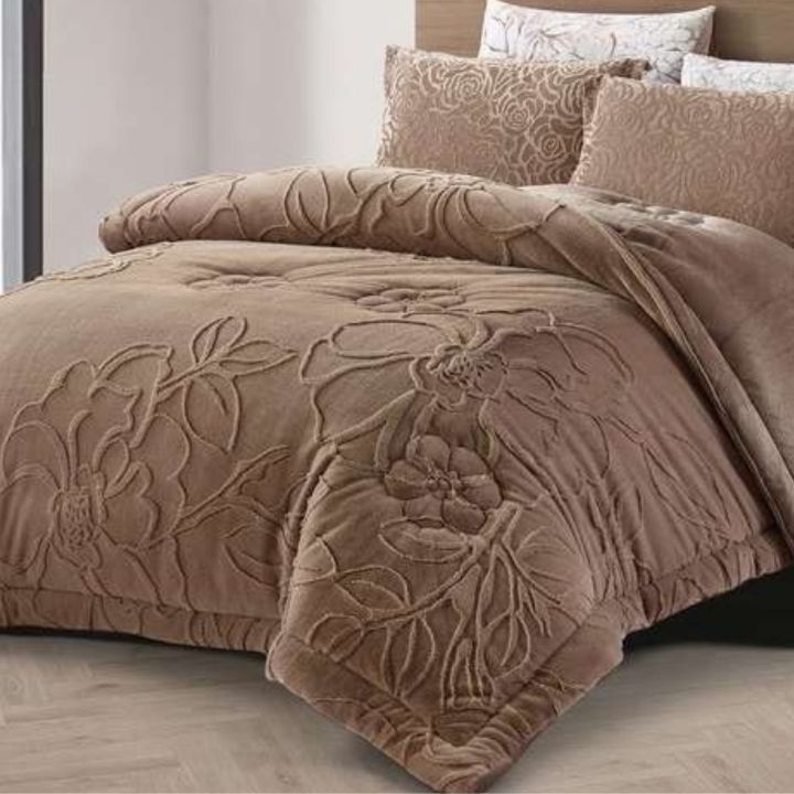 Luxury Embossed Floral Design Cozy Quilt
