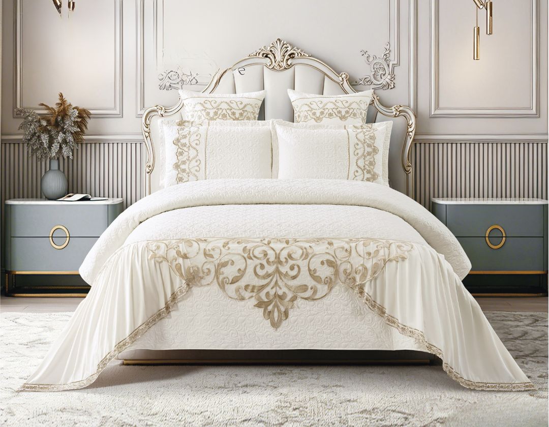 Safia 5 Piece Luxury Embroidered Bedding Set