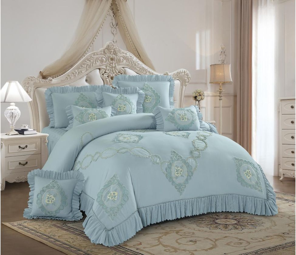 Inayat 8-Piece Luxury Quilted Bedding Set - The Gharnish - A Unit of Satkala Creations