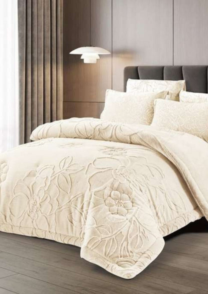 Luxury Embossed Floral Design Cozy 6 Pcs Set - The Gharnish - A Unit of Satkala Creations