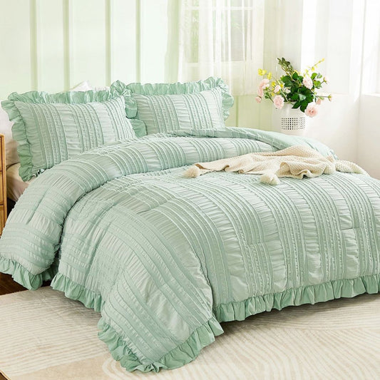 Seersucker Tufted Bedding Set With Frill - The Gharnish - A Unit of Satkala Creations