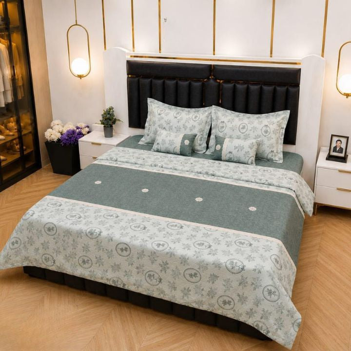 Artistic Premium Floral Comforter Set