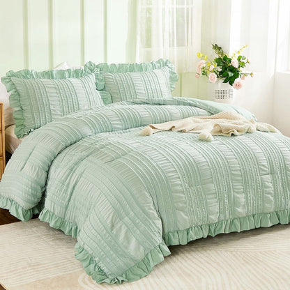 Seersucker Tufted Bedding Set With Frill - The Gharnish - A Unit of Satkala Creations