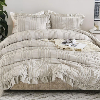 Seersucker Tufted Bedding Set With Frill - The Gharnish - A Unit of Satkala Creations