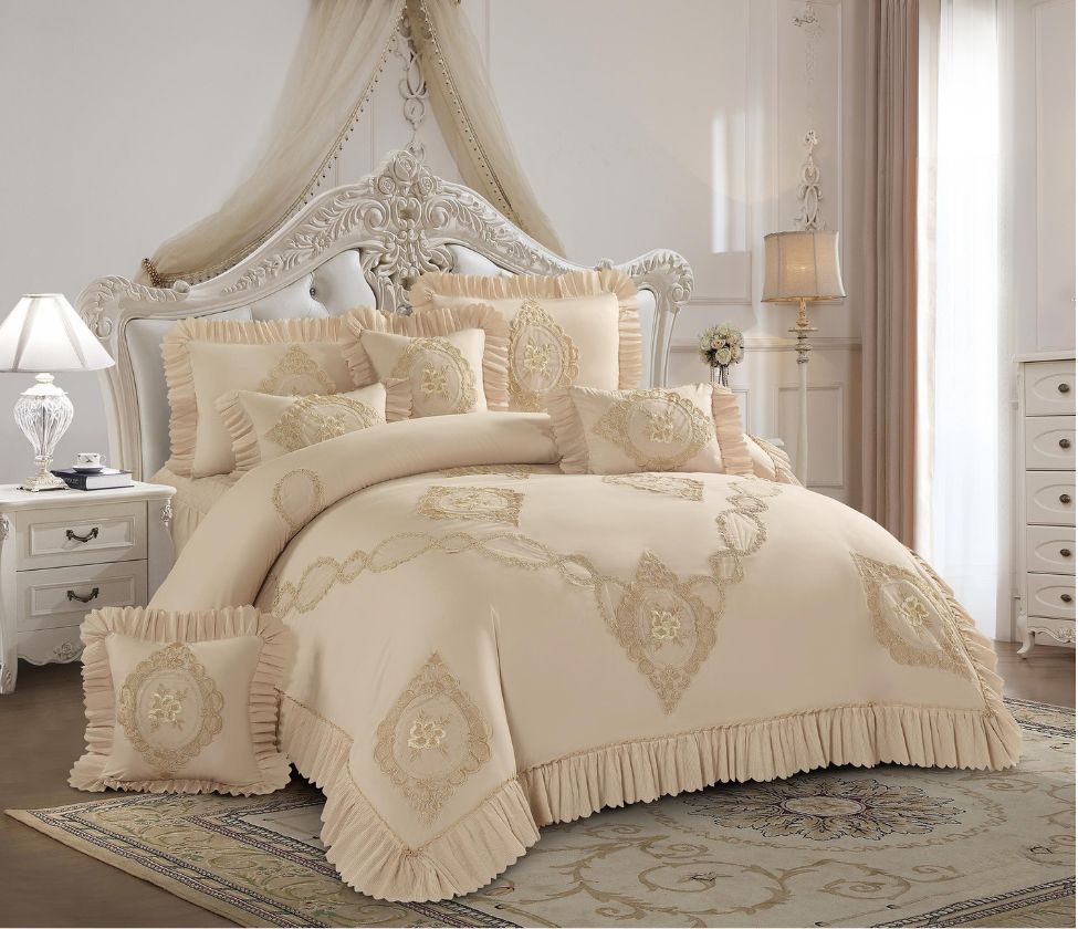 Inayat 8-Piece Luxury Quilted Bedding Set - The Gharnish - A Unit of Satkala Creations
