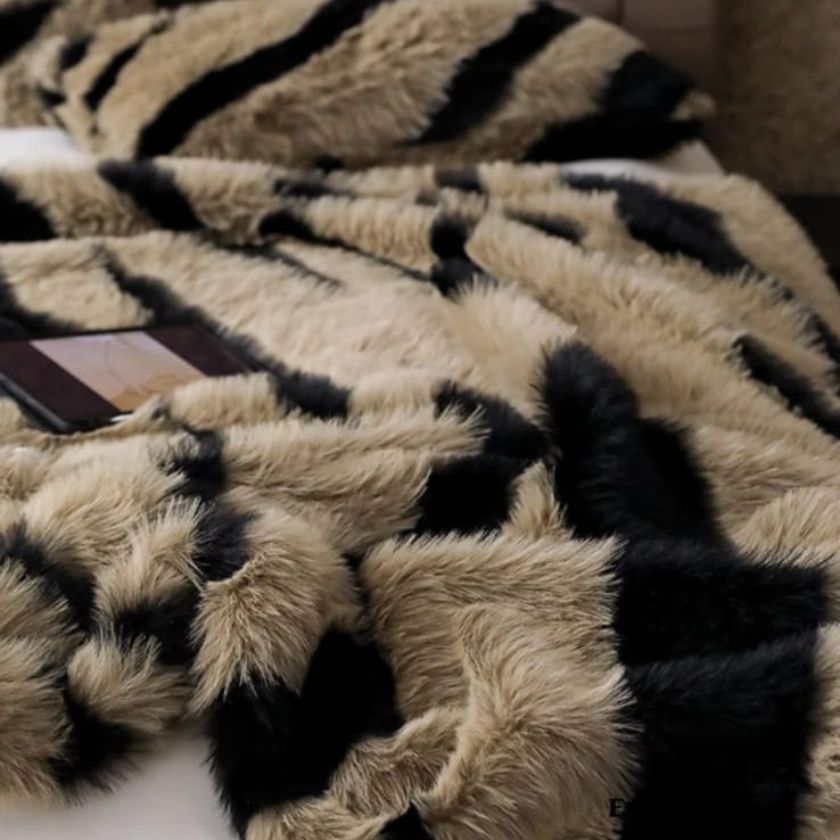 Zebra Print Fur Blanket Set – Ultra Soft & Luxurious Bedding Ensemble - The Gharnish - A Unit of Satkala Creations