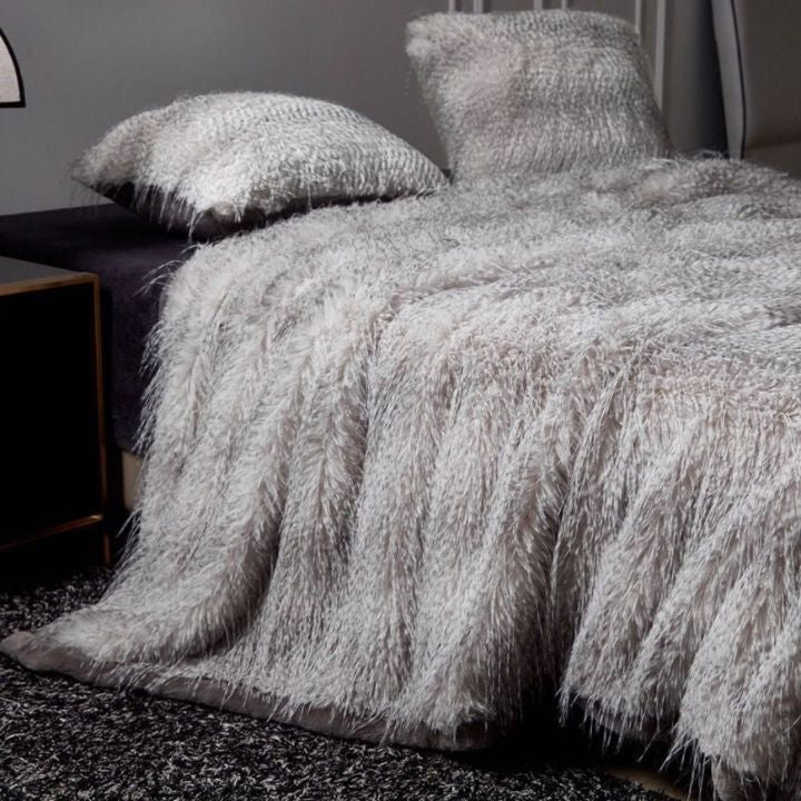 Zurich Korean Cashmere Luxury Blanket for Heavy WInters - The Gharnish - A Unit of Satkala Creations