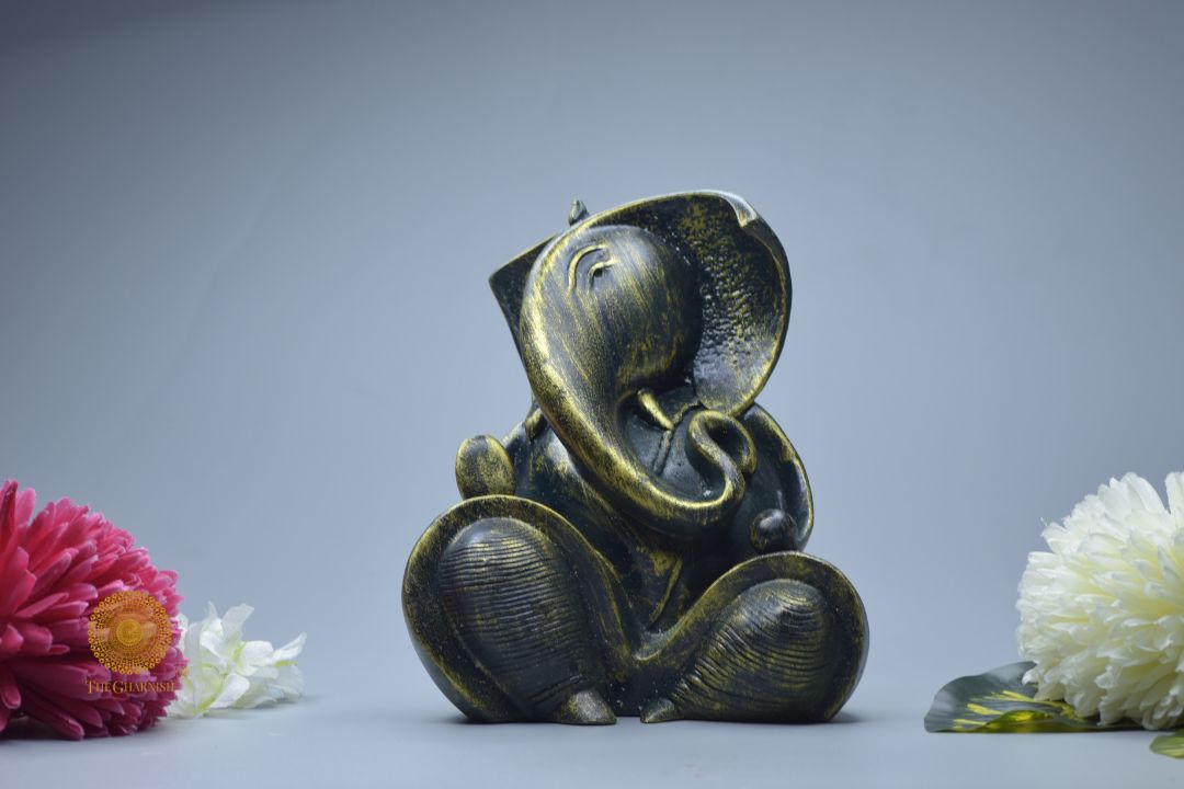 Rustic Ganesha Statue - Dark Green