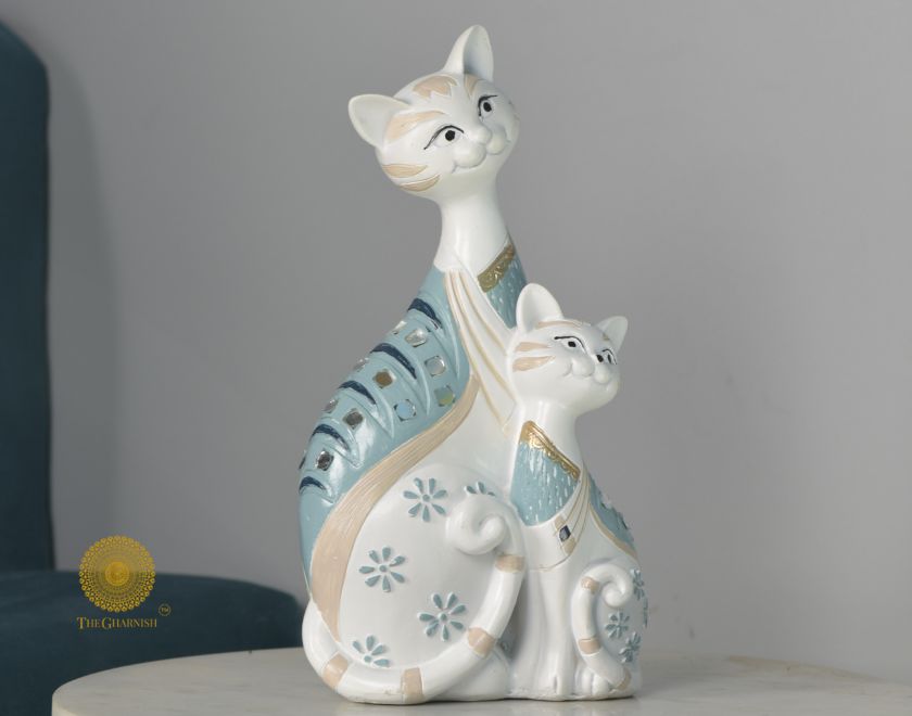 Elegant Cat with Baby Figurne