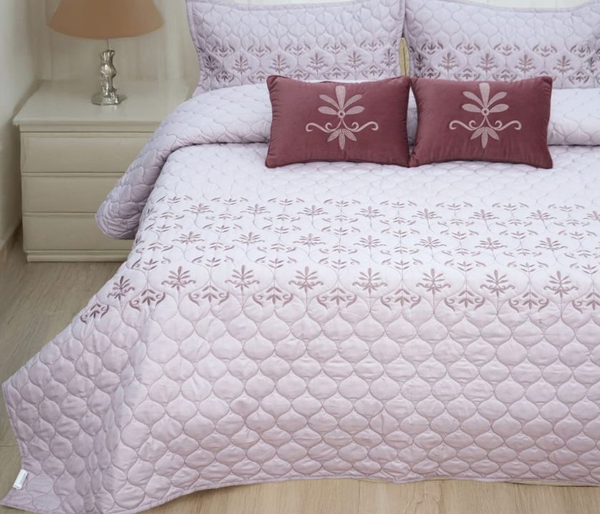 Premium Scarlet Double Bed Quilted Bedcover 5 Pcs Bedding Set - The Gharnish - A Unit of Satkala Creations