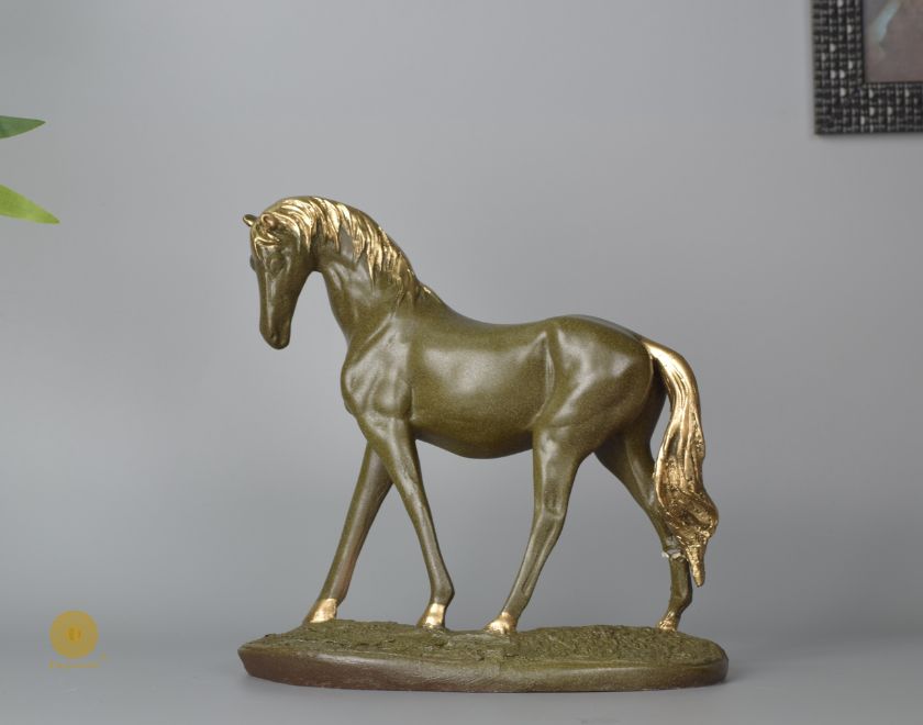 Premium Polyesin Horse Statue (Green)