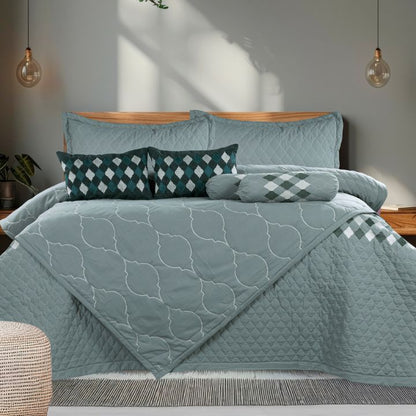 Moroccan Luxury Bedspread Set with Argyle Cushion Covers – 8 Pcs Quilted Comforter Set - The Gharnish - A Unit of Satkala Creations