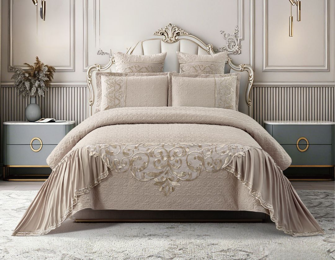 Safia 5 Piece Luxury Embroidered Bedding Set