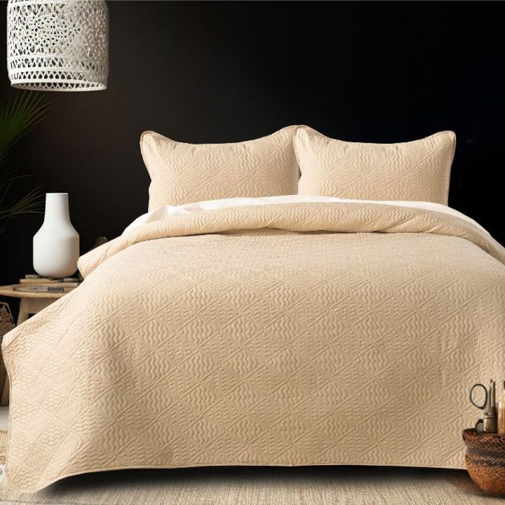 Sensation Quilted designer Bedding Set - The Gharnish - A Unit of Satkala Creations