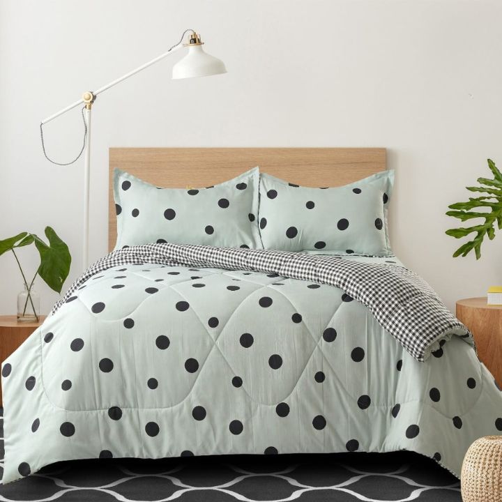 Ultimate & Stylish 4 Pieces Polka Dot Comforter Set - The Gharnish - A Unit of Satkala Creations