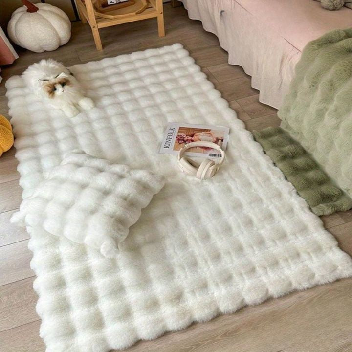 Cloud Luxe Fur Carpet – Plush Rabbit Fur Area Rug
