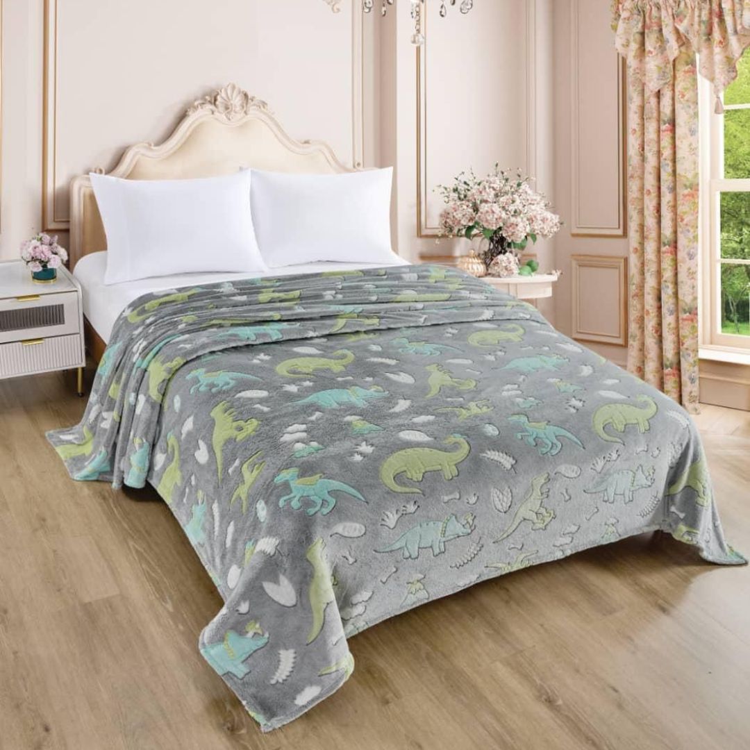 Glow in dark double bed Kids Blanket - The Gharnish - A Unit of Satkala Creations