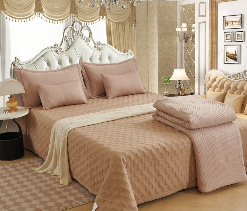 Luxury Quilted and Pattern 6 Pcs Bedding Set /  Imported Summer Collection - The Gharnish - A Unit of Satkala Creations