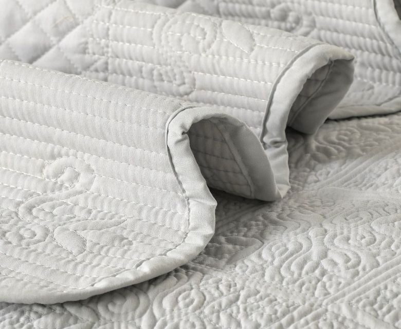 Serenity Quilted Bedspread Set – 3 Pcs | Luxe Comfort for Modern Living - The Gharnish - A Unit of Satkala Creations