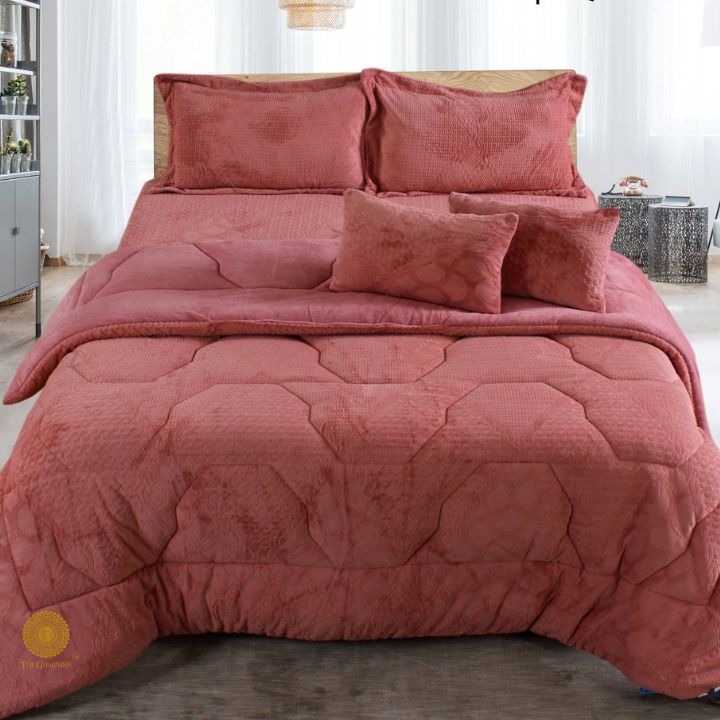 Premium 6 Pcs Winter Bedding Set