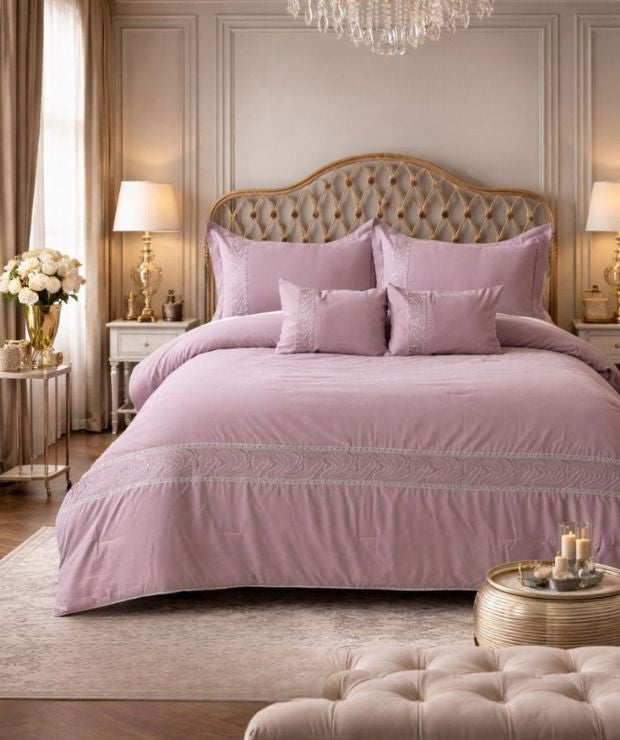 Luxury king size comforter set by The Gharnish featuring imported super soft fabric for all-season bedding with four pieces.