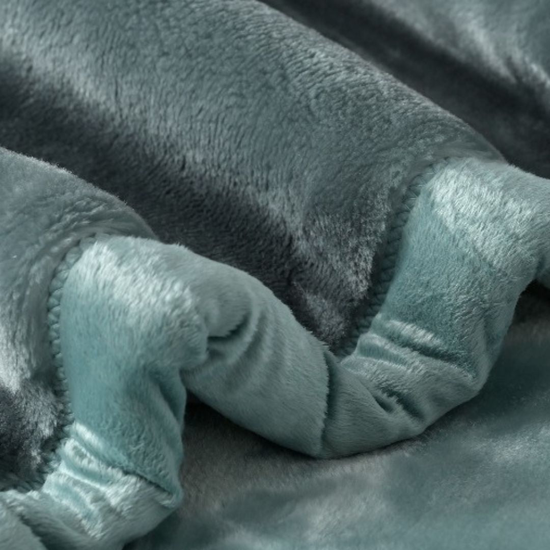 Ivory Premium Cloudy Double Ply Winter Blanket - The Gharnish - A Unit of Satkala Creations