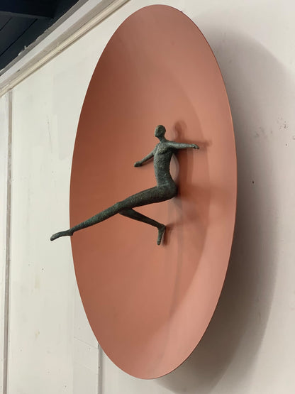 Art of Balance in Motion – Contemporary Wall Sculpture