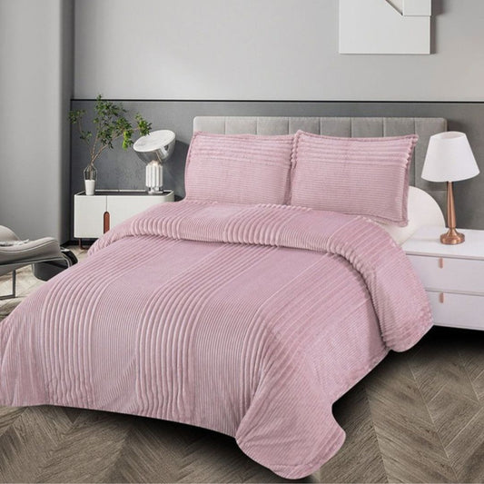 Woolrich Premium Warm Quilt for Winter - The Gharnish - A Unit of Satkala Creations