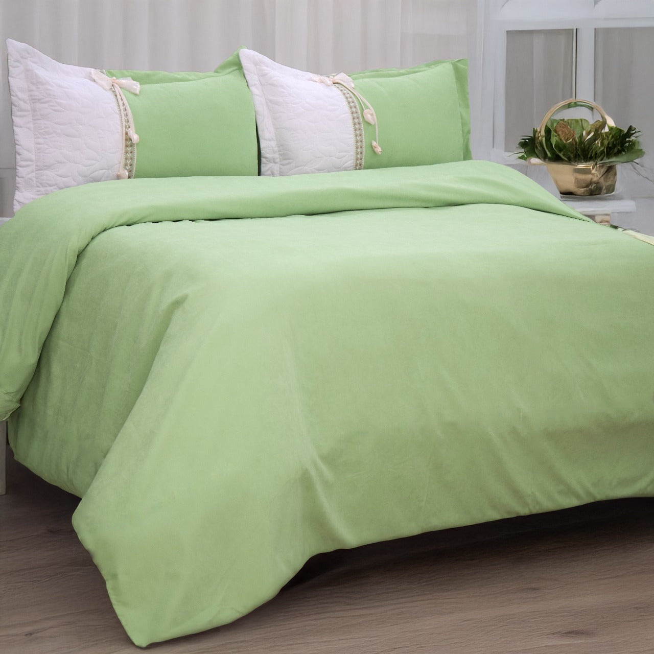 Designer bedding set with Fancy Embroidered Pillows